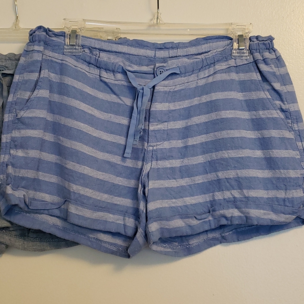 Old Navy Draw String Shorts - Picture 2 of 3